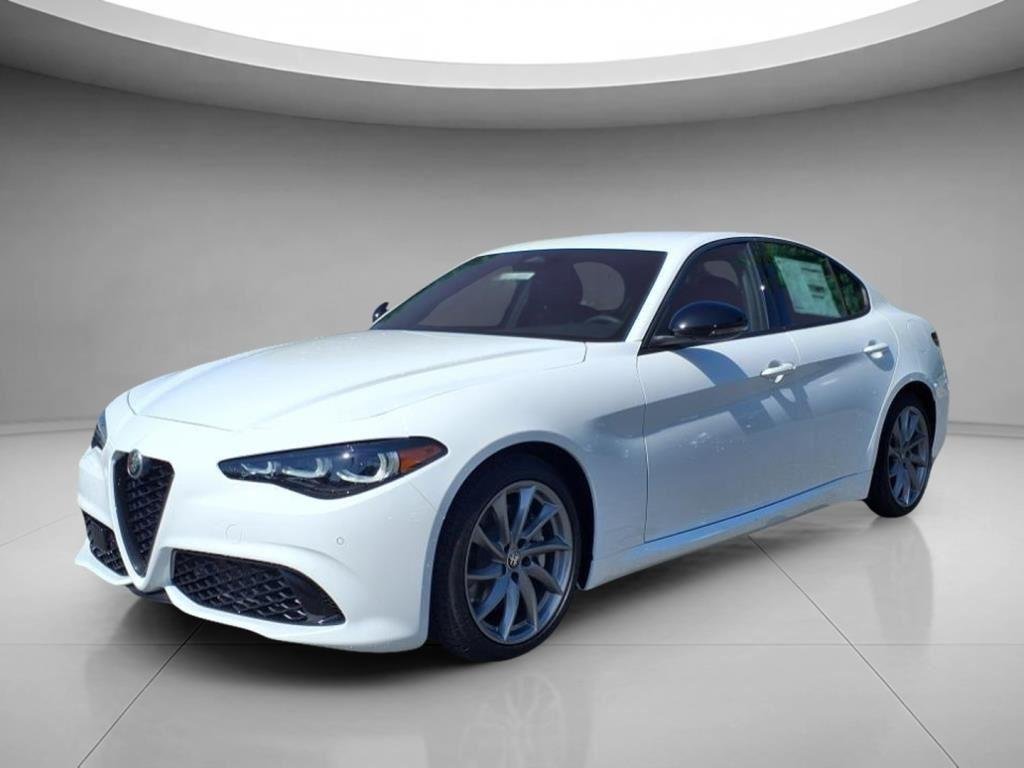 2025 Alfa Romeo Giulia Giulia RWD's photo