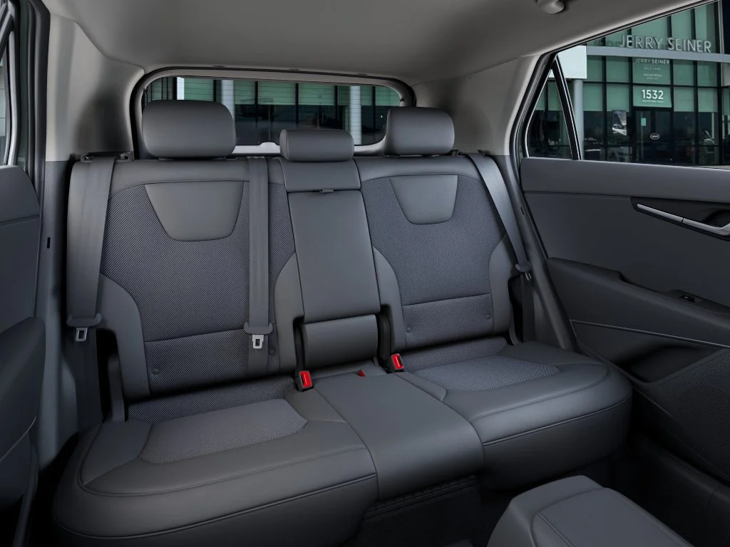 New 2027 Green Kia LX image 16