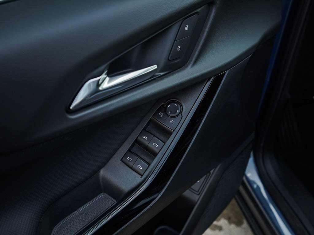 2026 Chevrolet Equinox LT - Photo 18