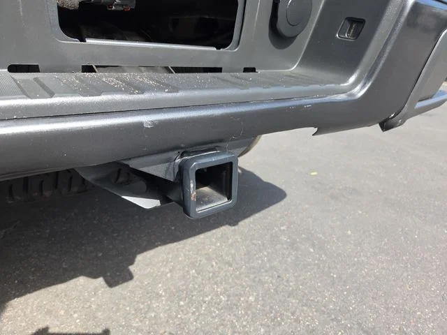 Used 2016 Gray Chevrolet Z71 image 29