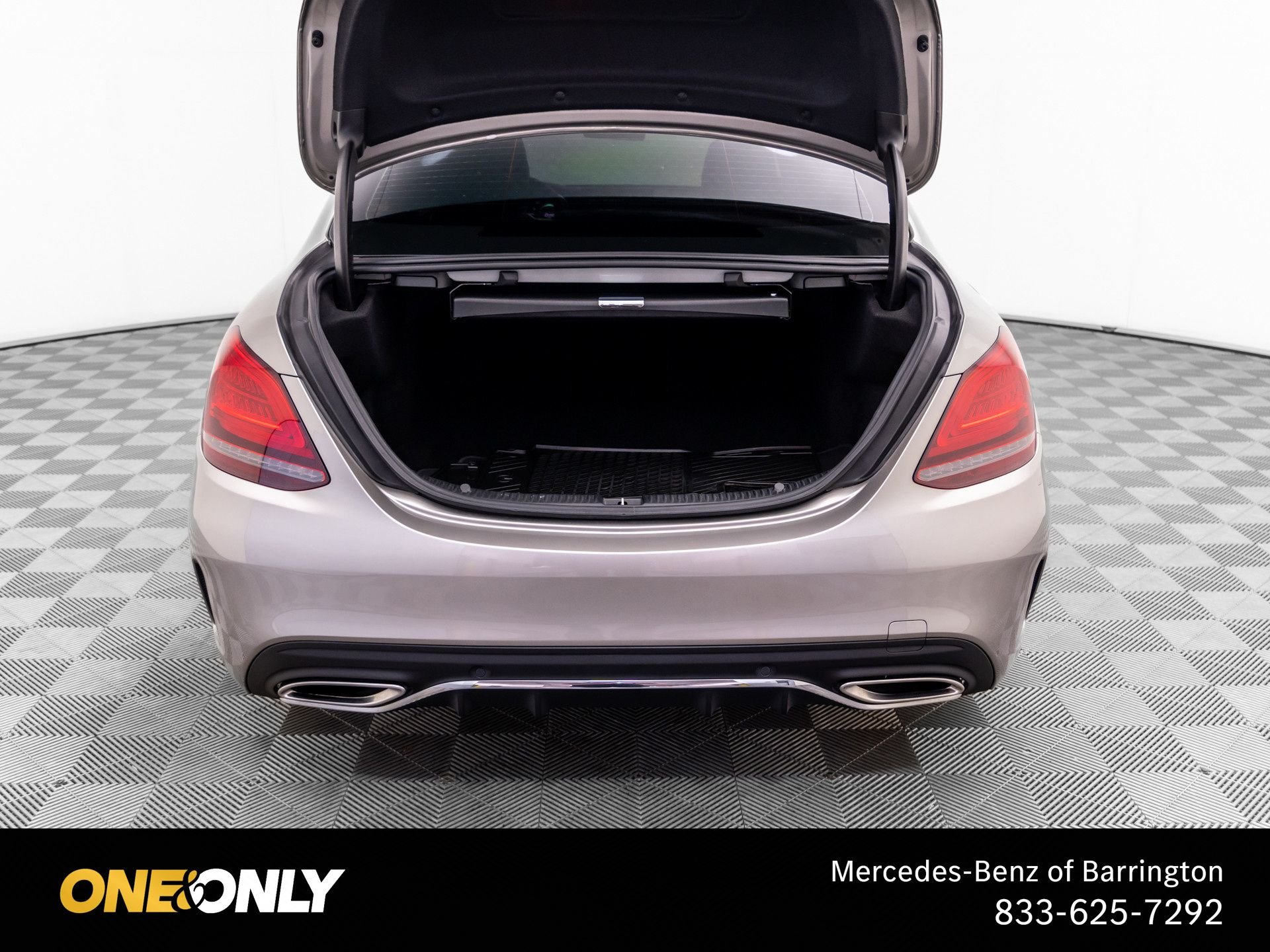 Used 2020 Silver Mercedes-Benz C 300 image 33