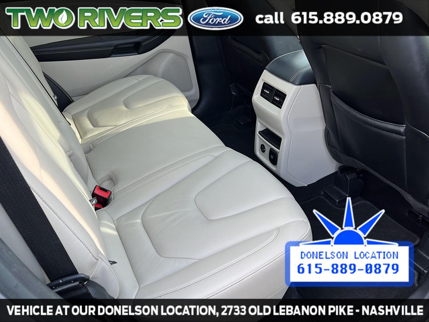 Used 2021  Ford Titanium image 36