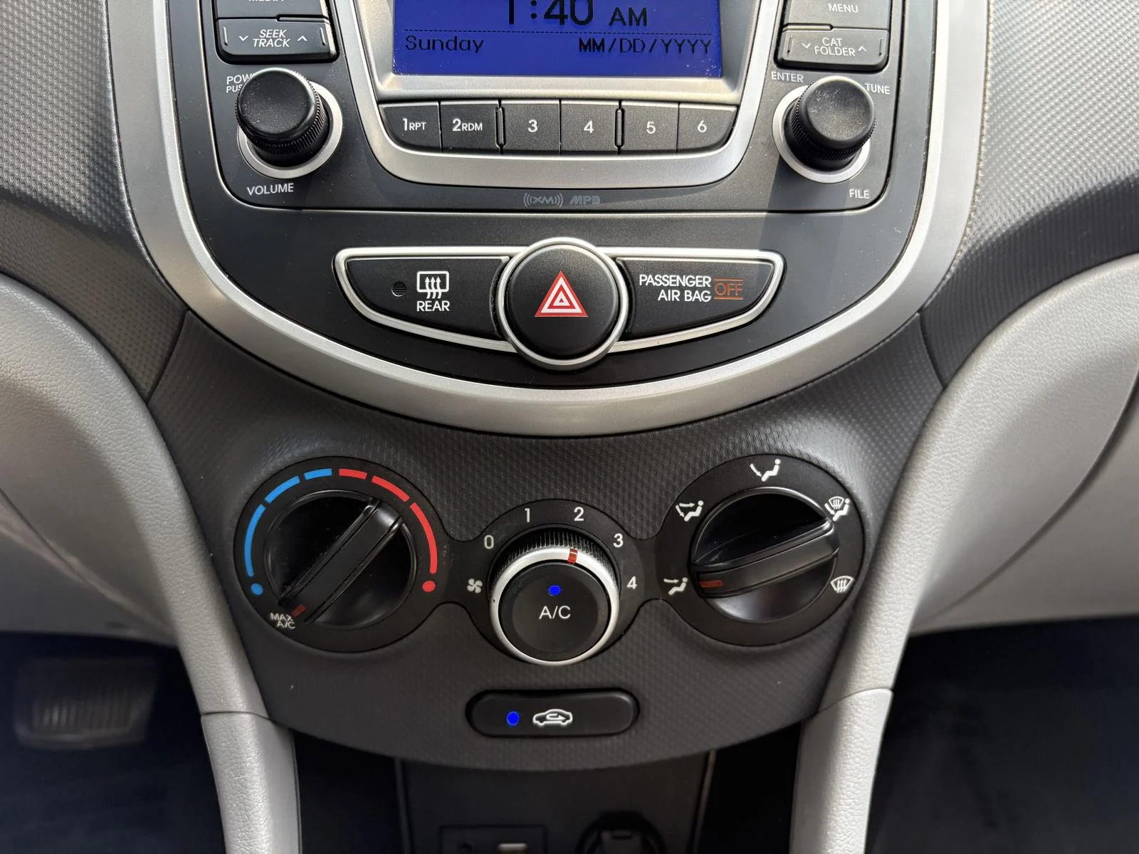 Used 2014 Century White Hyundai GS image 15