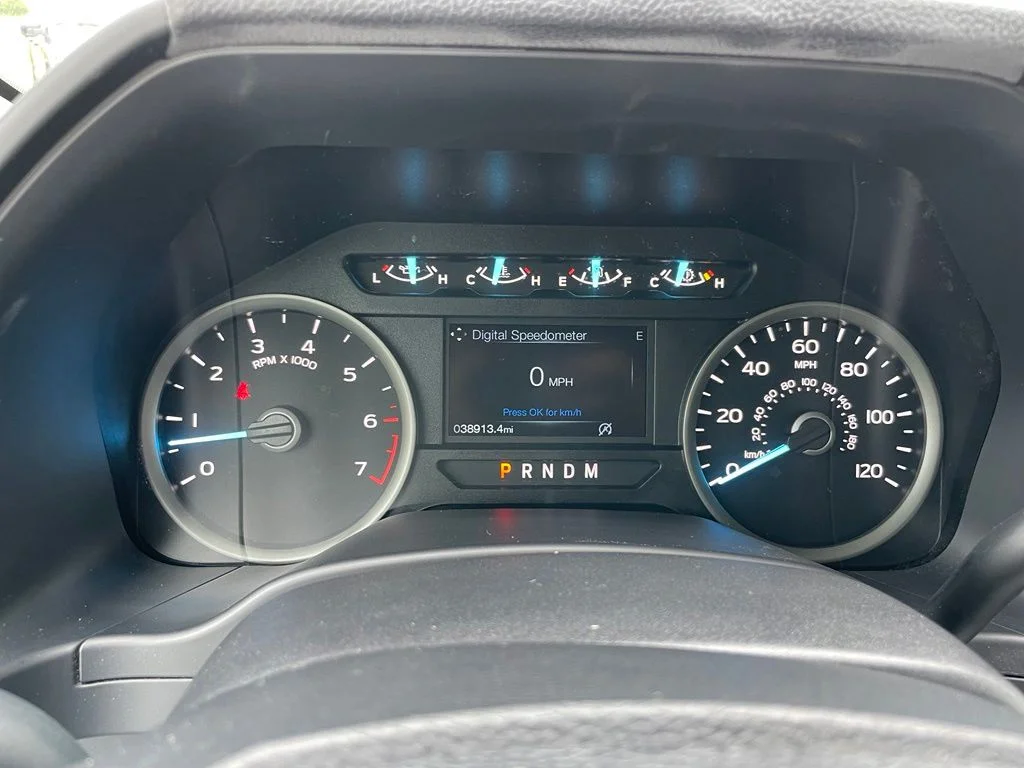 Used 2019 Ruby Red Metallic Ford XLT image 9