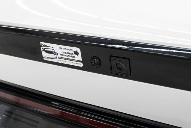 New 2026 White Hyundai SEL Sport image 7