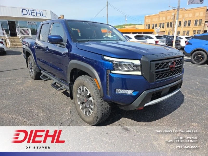 2023 Nissan Frontier PRO-4X Crew Cab 4X4's photo