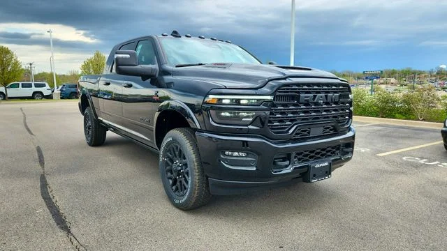 New 2026 Diamond Black Crystal Pearl-Coat Exterior Paint RAM Limited image 2