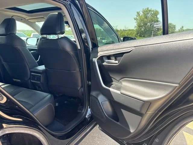 2024 Toyota RAV4 XLE Premium - Photo 38