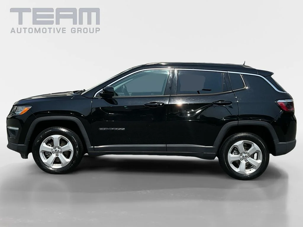 Used 2021 Black Jeep Latitude image 4