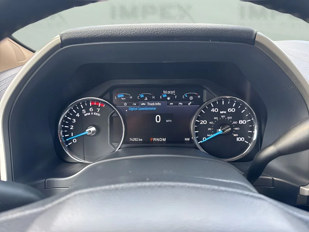Used 2022 Red Ford Lariat image 24