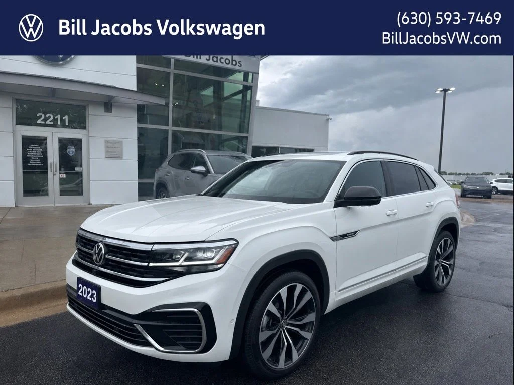 2023 Volkswagen Atlas Cross Sport 2.0T SEL 4MOTION's photo
