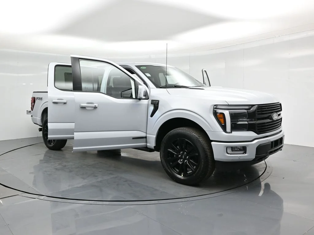2025 Ford F-150 Platinum - Photo 35