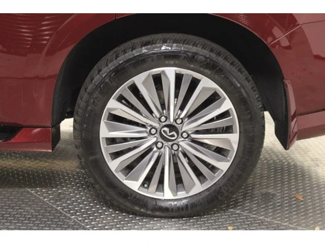 New 2025 COULIS RED INFINITI Sensory 4WD image 19