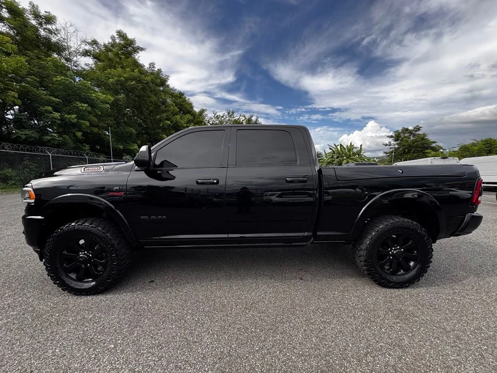 Used 2021 Black Ram Laramie image 8