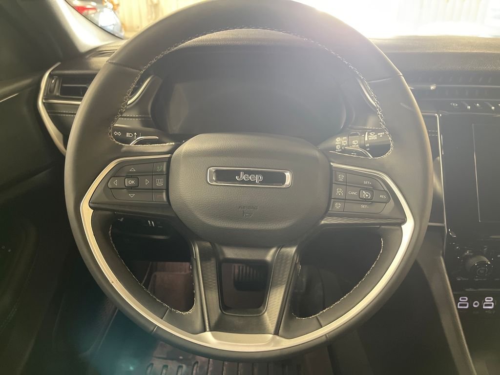 Certified Used 2025 Gray Jeep Altitude image 20