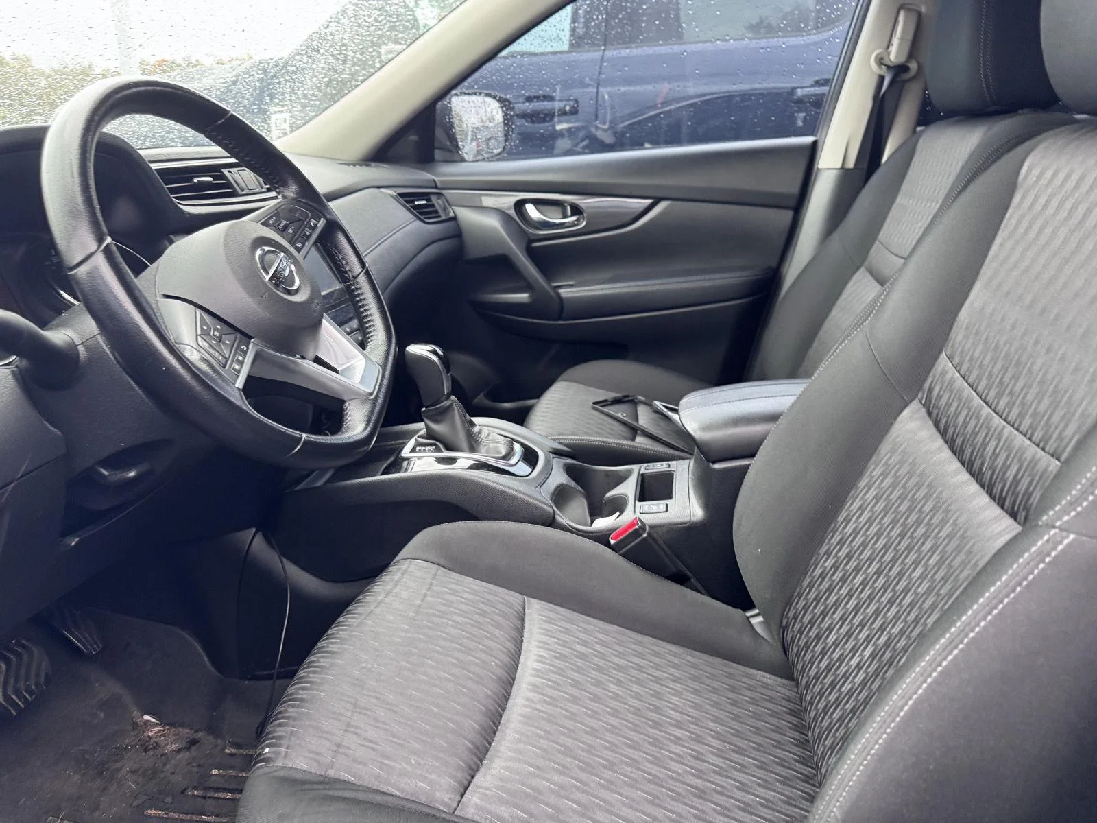 Used 2020 Gun Metallic Nissan SV image 10