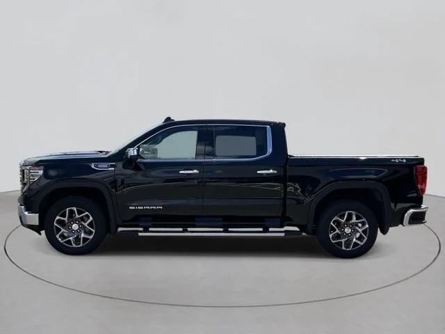 Used 2026 Onyx Black GMC SLT image 2