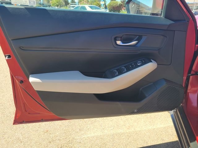 Used 2024  Honda EX image 18