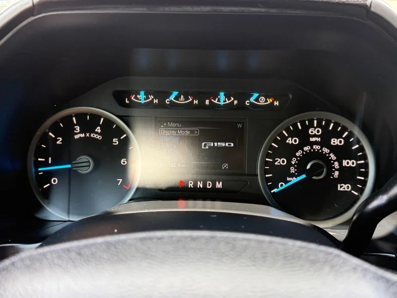 Certified Used 2020 Magnetic Metallic Ford XLT image 19