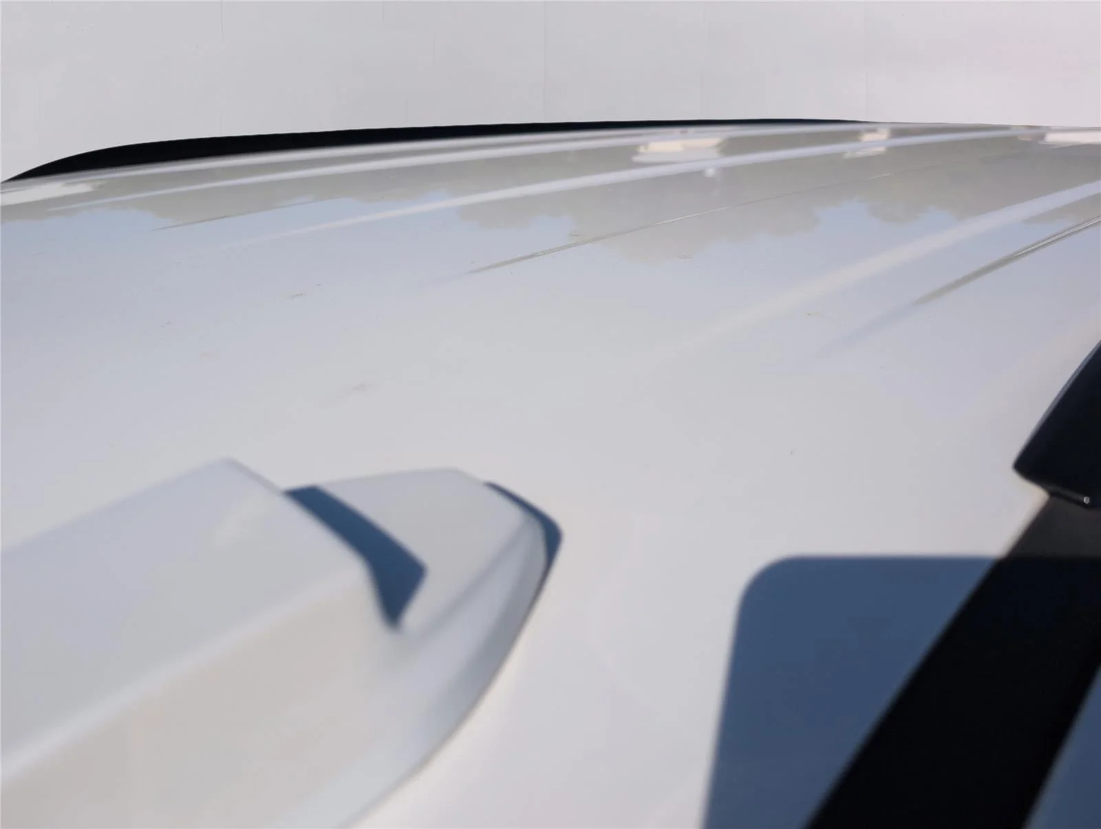 Used 2025 Iridescent Pearl Tricoat Chevrolet Z71 image 36