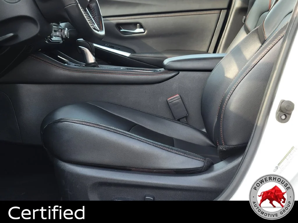 Used 2023 White Nissan SR image 25
