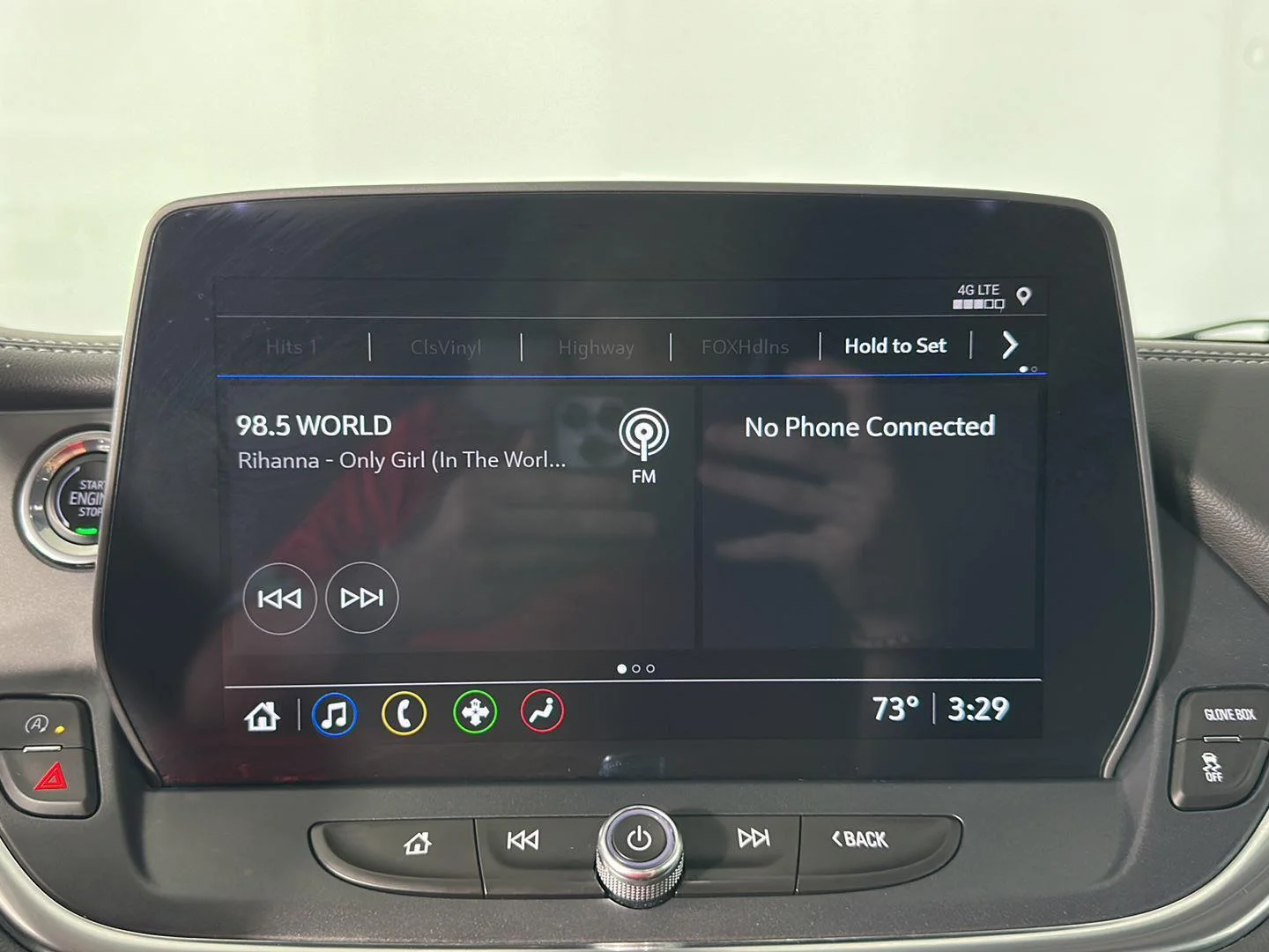 Used 2024 Summit White Chevrolet LT image 15