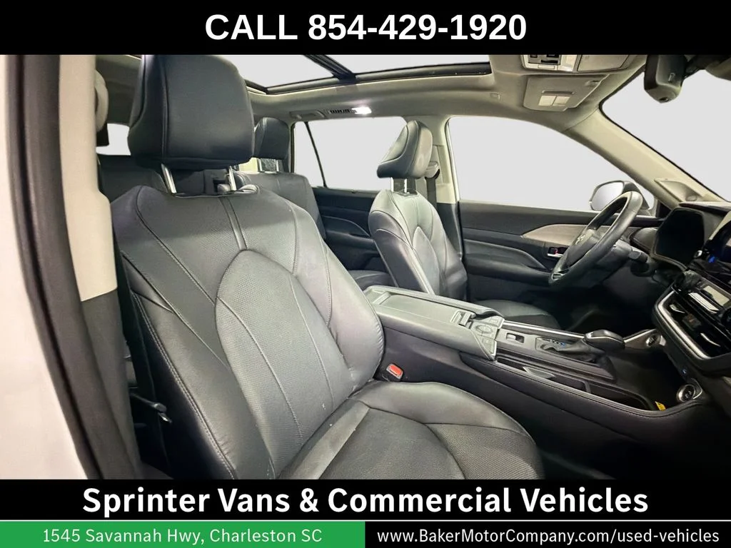 Used 2024 Pearl Toyota Limited image 28
