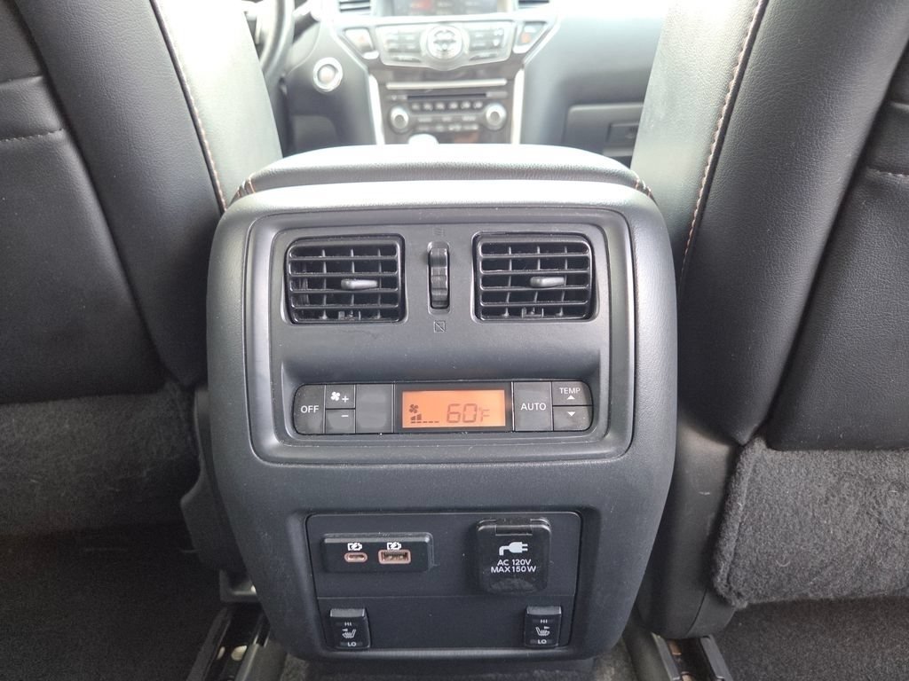 2020 Nissan Pathfinder SL - Photo 32