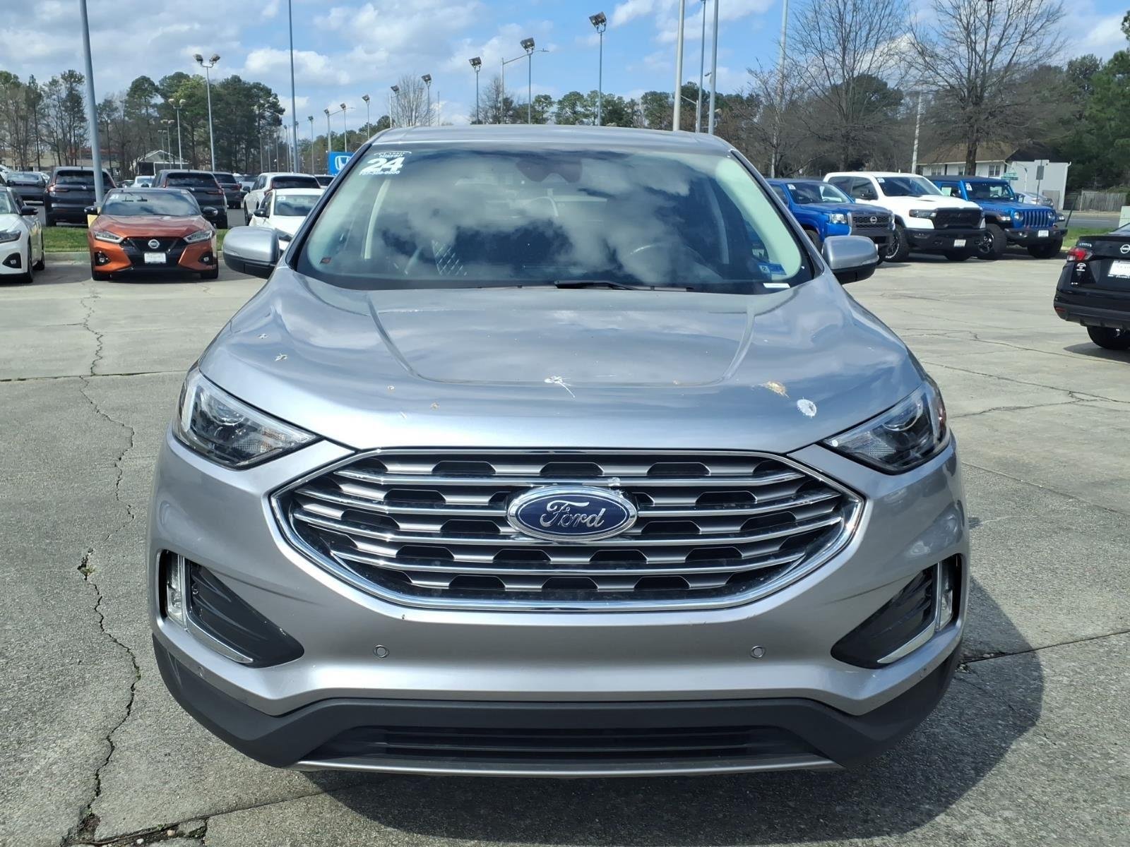 Used 2024 Iconic Silver Metallic Ford Titanium image 2