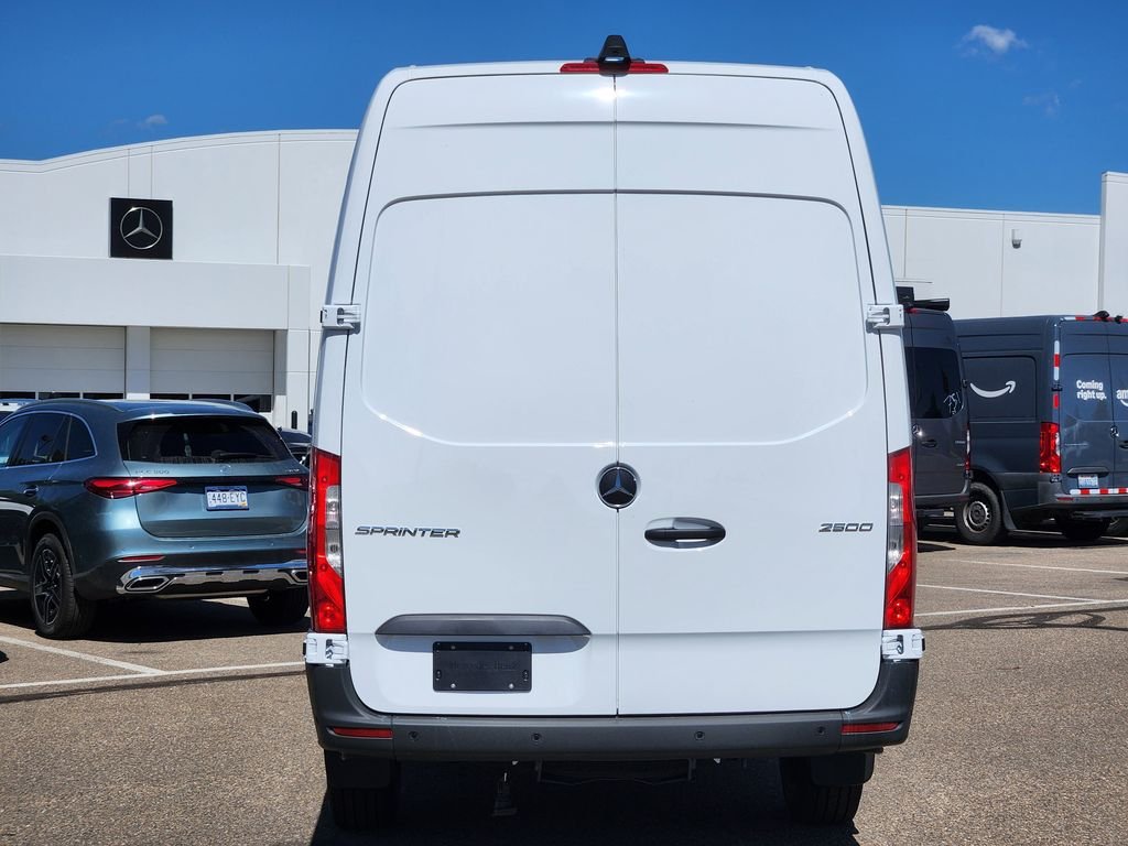 Used 2026 ARCTIC WHITE Mercedes-Benz CARGO image 7