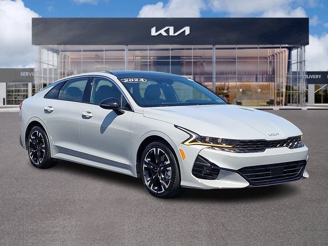 2024 Kia K5 GT-Line