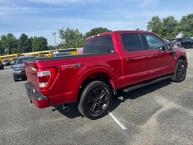 Used 2022 Red Metallic Ford Lariat image 8