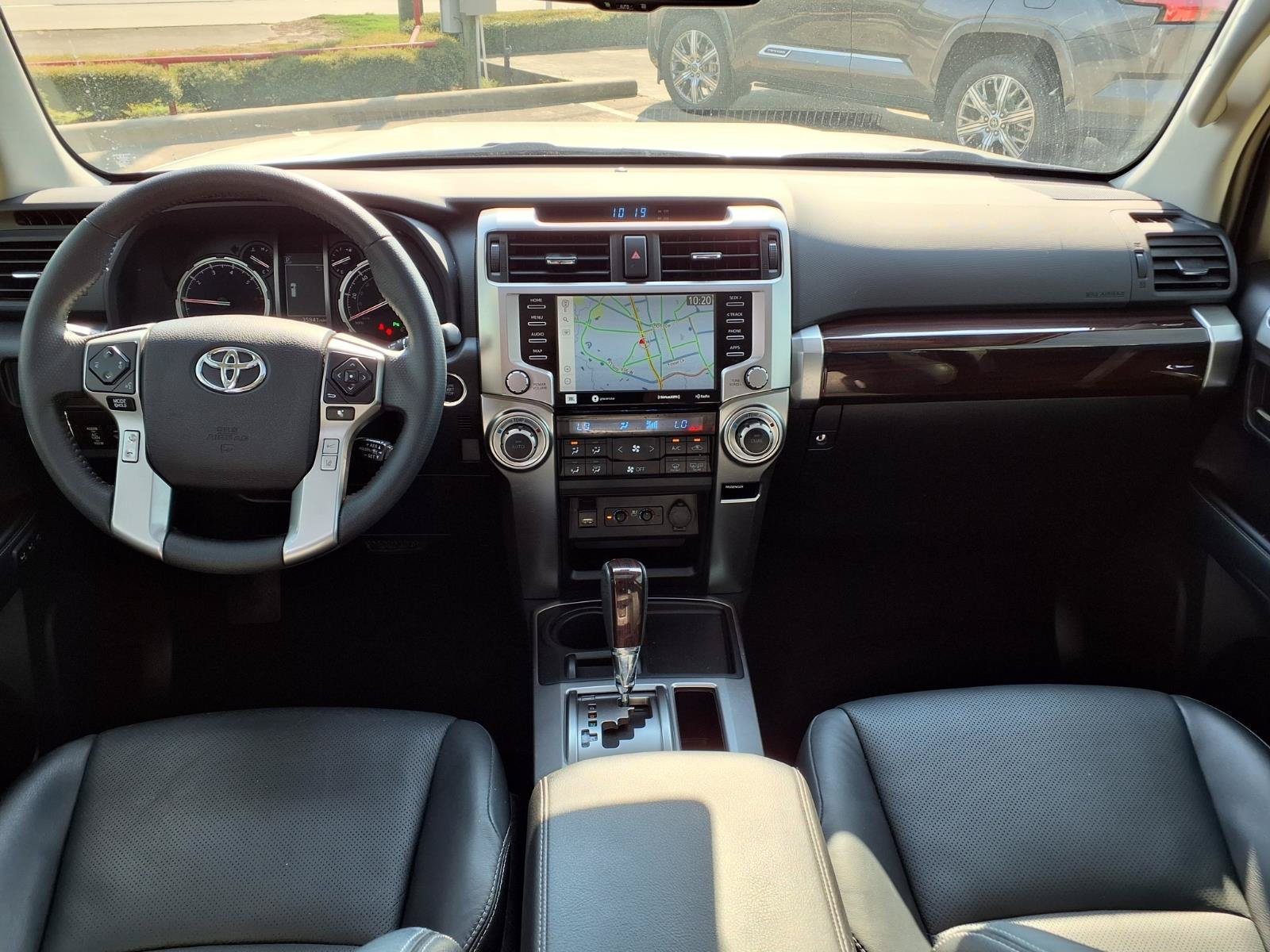 Certified Used 2022 Blizzard Pearl Toyota Limited image 10