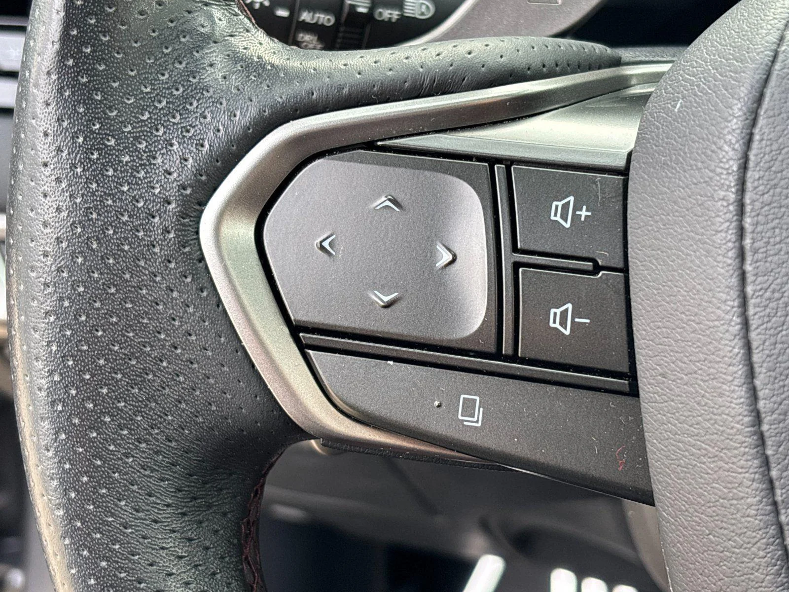 Used 2023 Nebula Gray Pearl Lexus RX 350 F SPORT Handling image 19