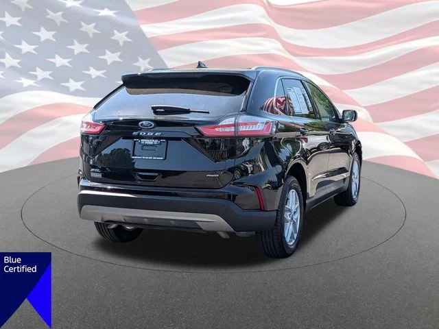 Used 2022 Black Ford SEL image 3