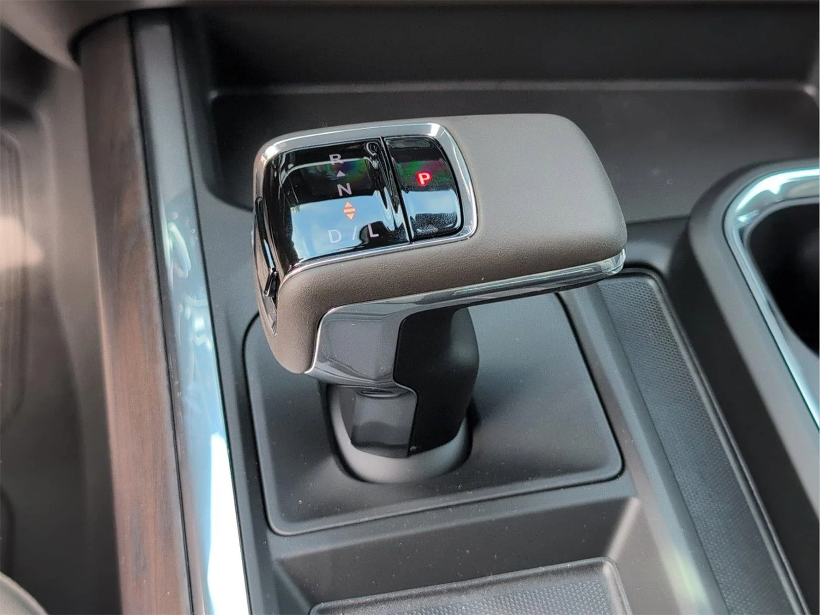 New 2026 Onyx Black GMC SLT image 23