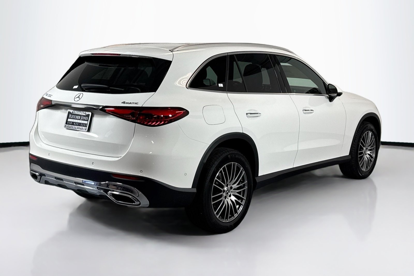 New 2026 Polar White Mercedes-Benz GLC 300 image 5