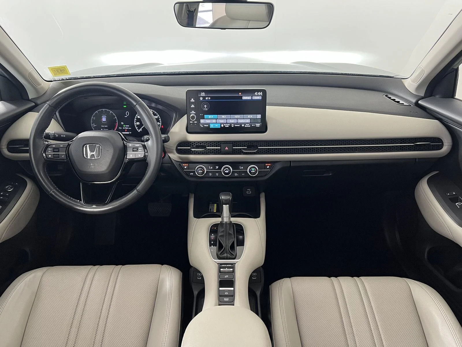 Used 2025 Gn Honda EX-L image 21