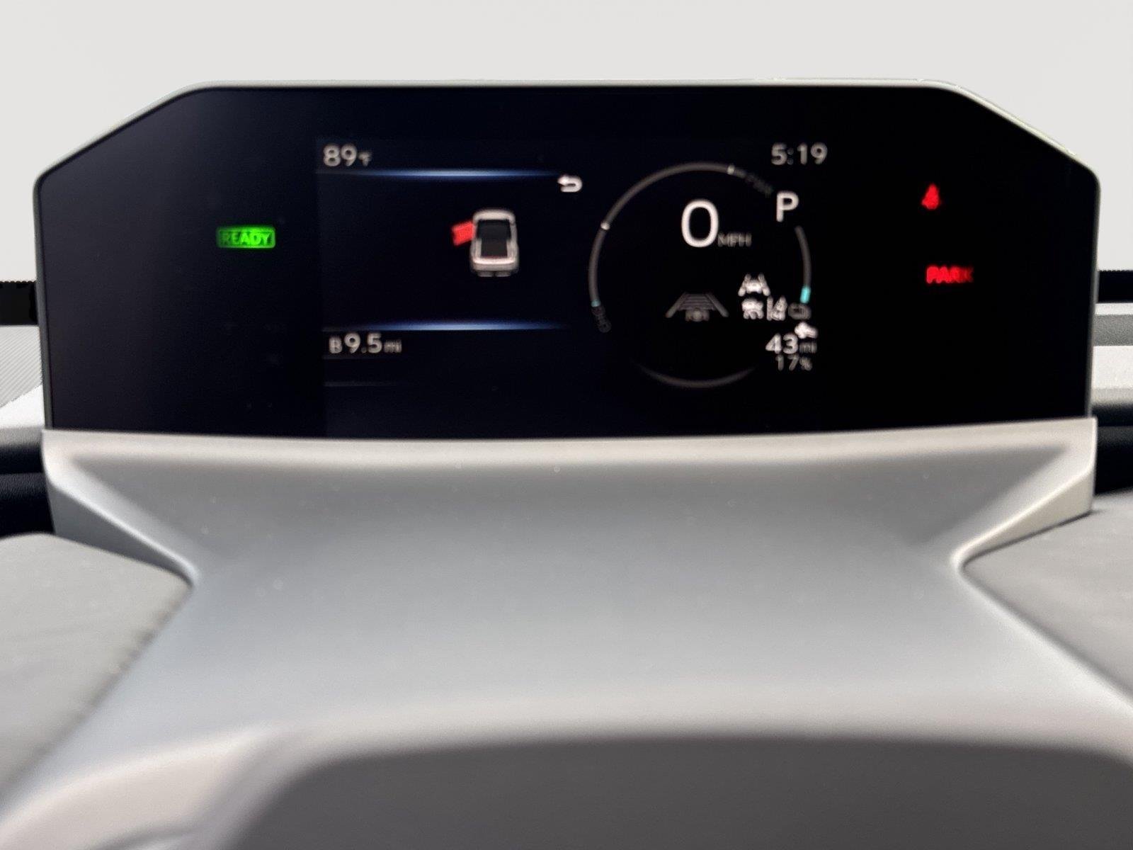 New 2026 Wind Chill Pearl <sup>1</sup> Toyota  SE image 11