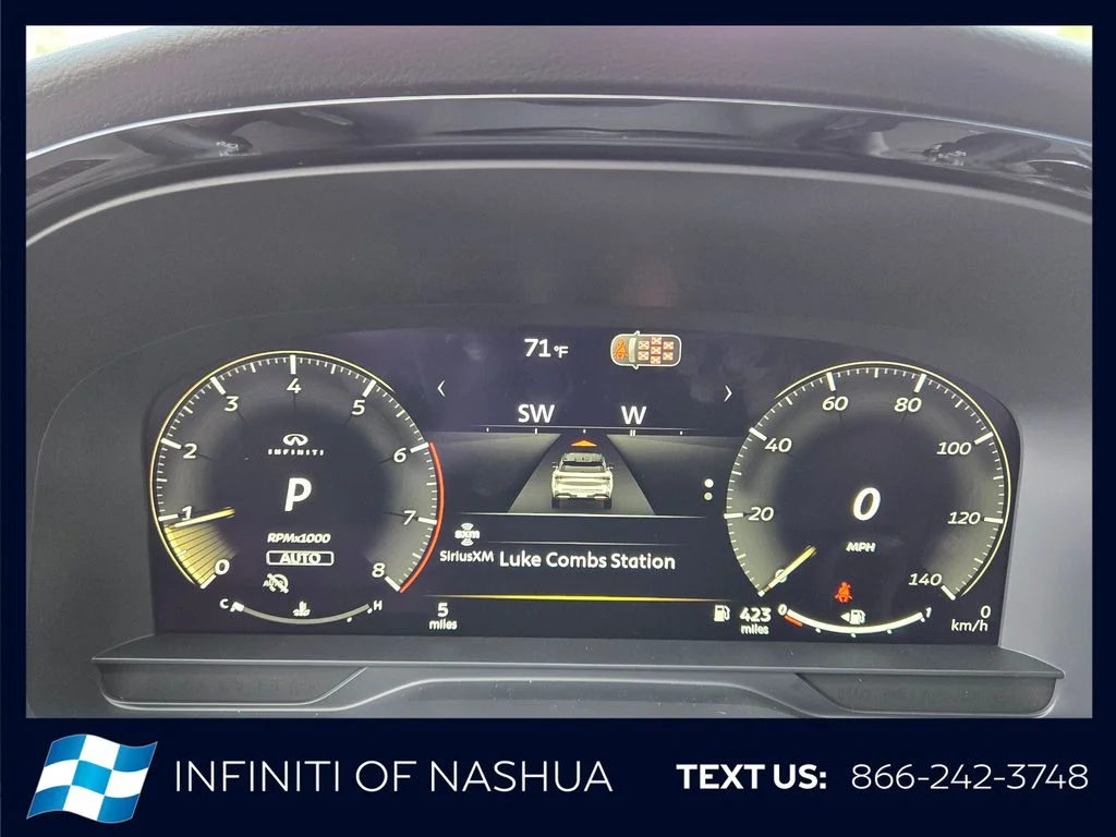 New 2027 DEEP EMERALD INFINITI Luxe AWD image 22