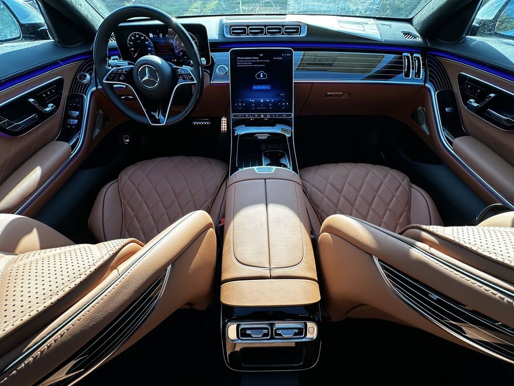 New 2026 MANUFAKTUR Moonlight White Metallic Mercedes-Benz S 580 image 65