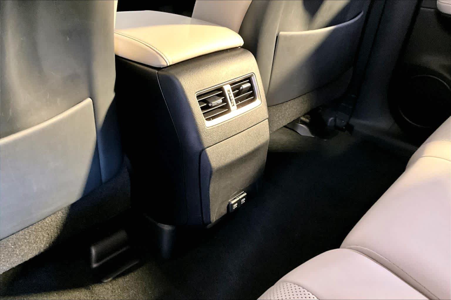 Used 2020 Nightfall Mica Lexus  image 35