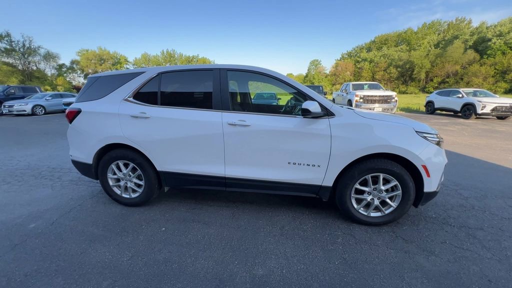 2024 Chevrolet Equinox LT - Photo 9