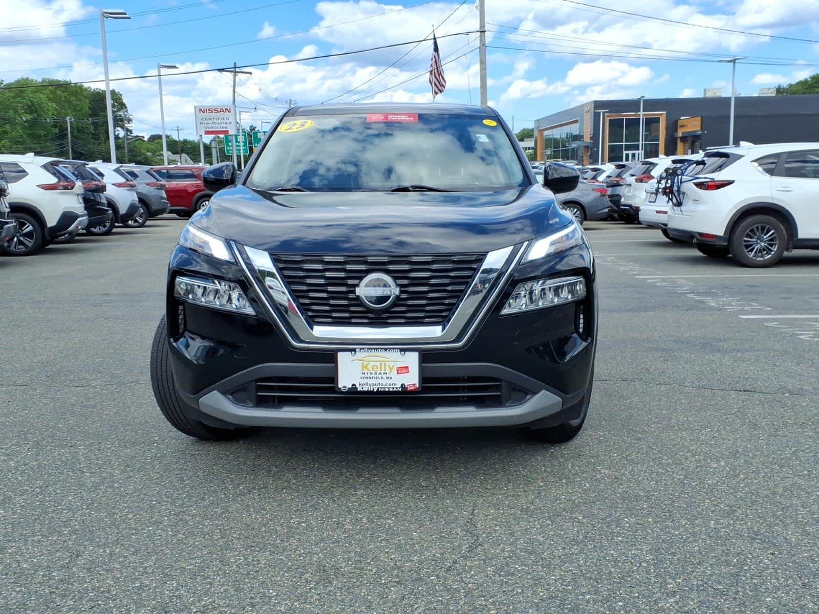 Certified Used 2023 Super Black Nissan SV image 2