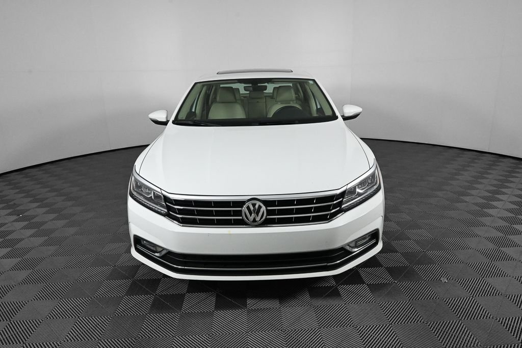 Used 2016 White Volkswagen 1.8T SE image 32