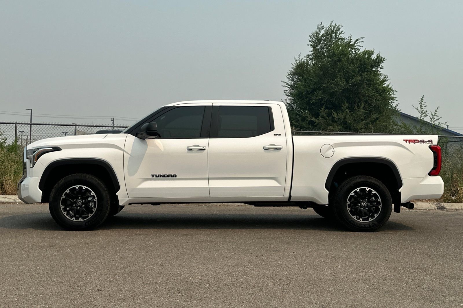 Used 2025 White Toyota SR5 image 7