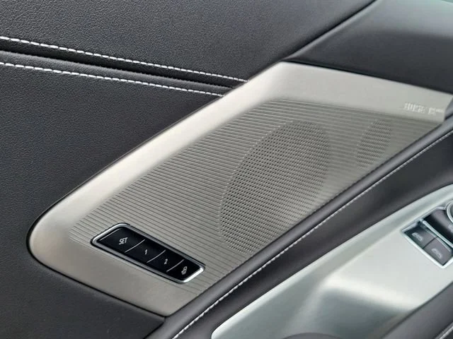 2026 Chevrolet Corvette 2LT - Photo 17