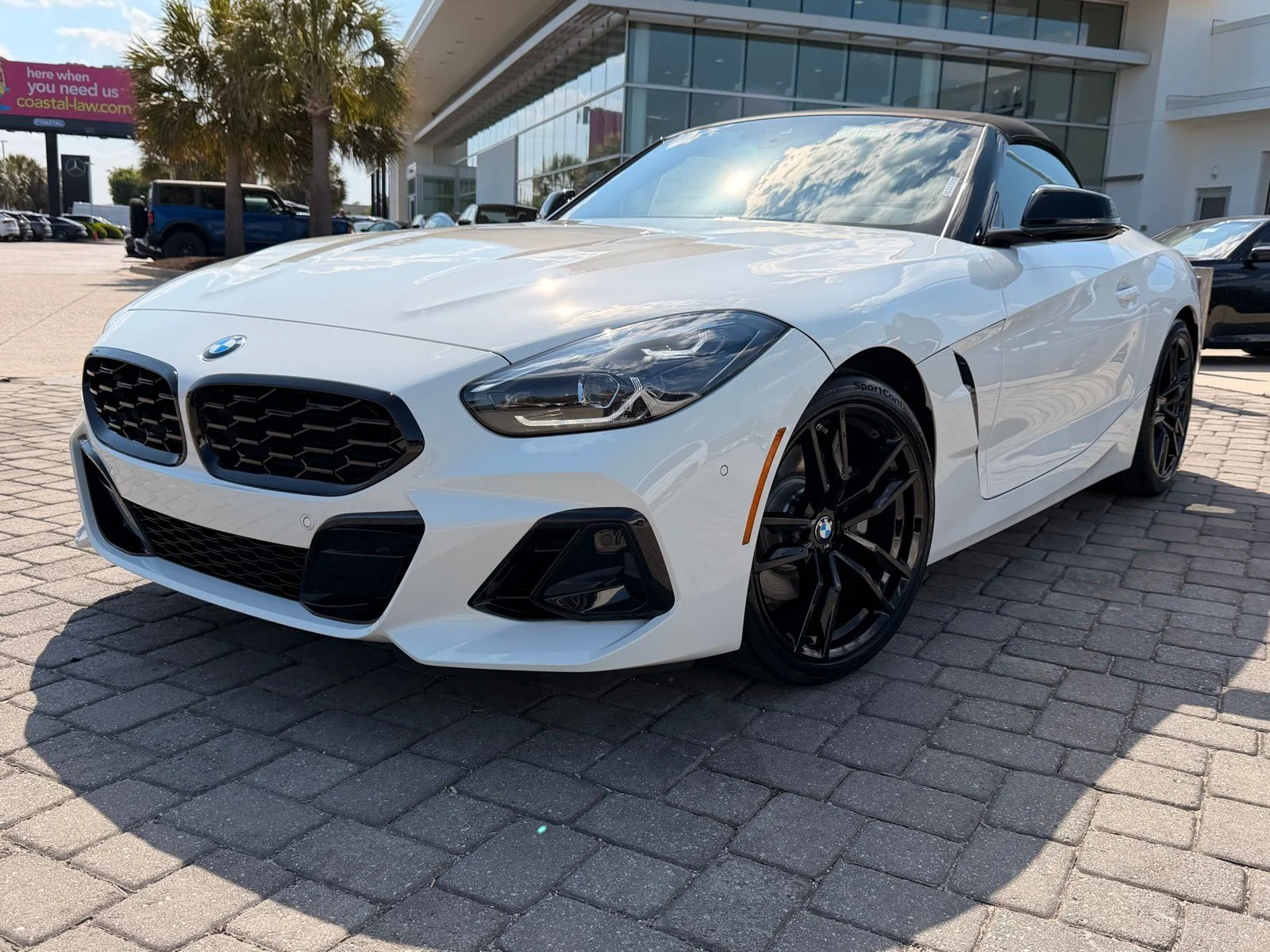 2026 BMW Z4 sDrive30i's photo