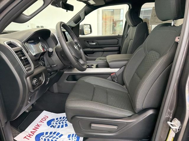 New 2026 Granite Crystal Metallic Clear-Coat Exterior Paint RAM Express image 15