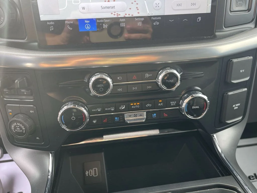 Used 2025 Black Ford Lariat image 19